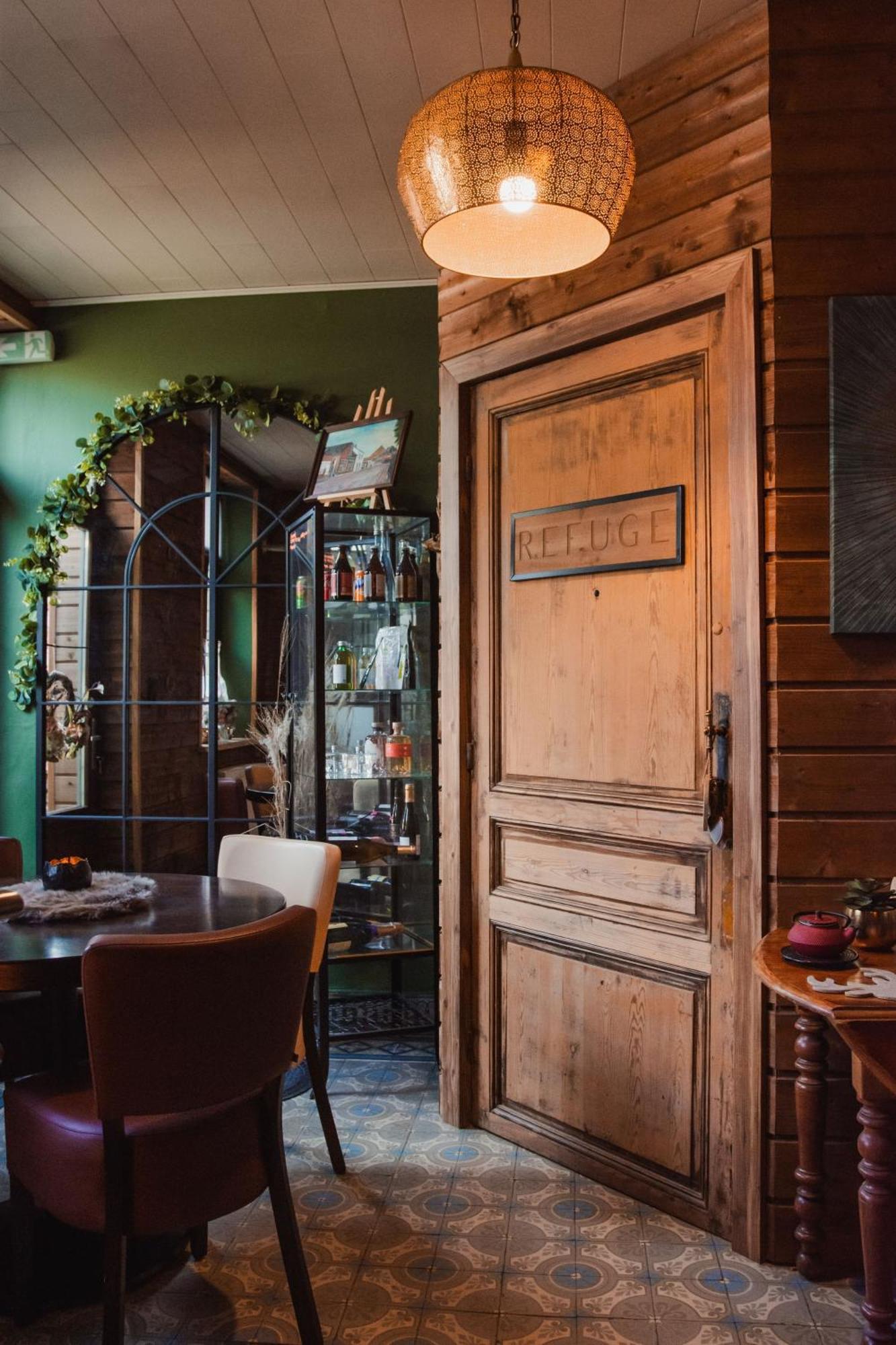 Maison D'Hote Les Notes Endormies Suite Le Refuge Walcourt Ngoại thất bức ảnh