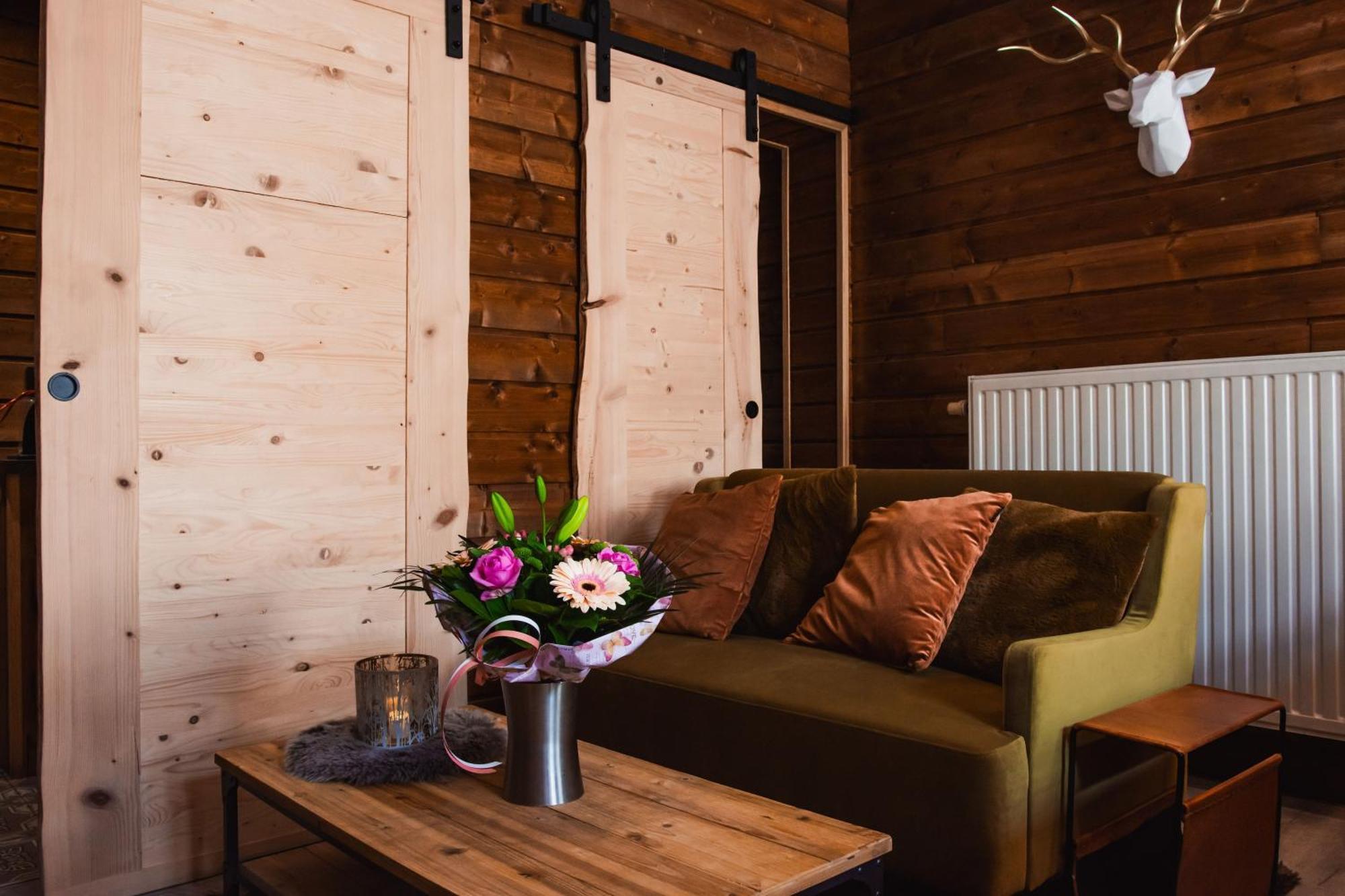 Maison D'Hote Les Notes Endormies Suite Le Refuge Walcourt Ngoại thất bức ảnh